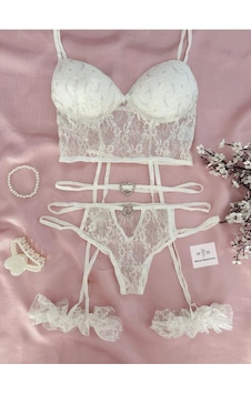 Mh Moony Homewears Room Gelin Taş Detaylı Jartiyer Set Beyaz Mh Moony Homewears Room Gelin Taş Detaylı Jartiyer Set Beyaz