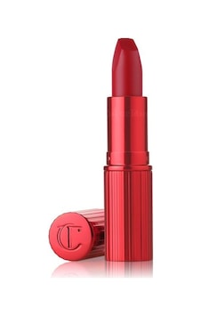 Charlotte Tilbury Charlotte's Hollywood Beauty Icon Mat Ruj Pizzazz Charlotte Tilbury Charlotte's Hollywood Beauty Icon Mat Ruj Pizzazz