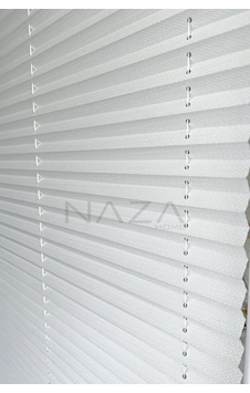 Naza Cam Balkon Plise Perde Akordeon Vidalı Sistem Tüm Cam Standartlarına Uygun Renk Seçenekli Alüminyum Profil Polyester Stor Perde Çok Renkli
