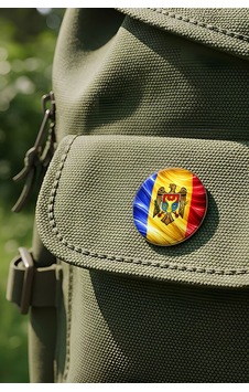 Moldova Moldova Abstract Ülke Bayraklı Buton Rozet - 44 MM 5 Adet Çok Renkli Moldova Moldova Abstract Ülke Bayraklı Buton Rozet - 44 MM 5 Adet Çok Renkli