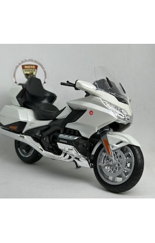 Honda Goldwing Maket - 1:12 Welly Beyaz Touring Serisi Honda Goldwing Maket - 1:12 Welly Beyaz Touring Serisi