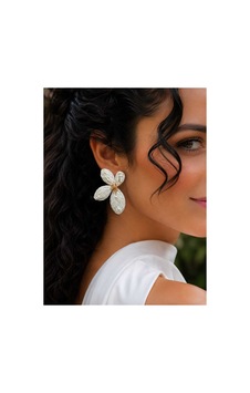 Bloom Collection Beyaz Hasır Çiçekli Küpe Beyaz Beyaz Bloom Collection Beyaz Hasır Çiçekli Küpe Beyaz Beyaz