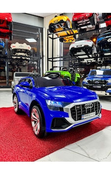 Audi Q5 Akülü Araba 0-5 Yaş Lacivert Audi Q5 Akülü Araba 0-5 Yaş Lacivert