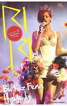 Riri Bu Kız Fena Halde İyi - Stephanie Murray - Nar Kitap Riri Bu Kız Fena Halde İyi - Stephanie Murray - Nar Kitap