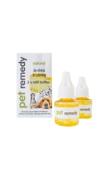 Pet Remedy Doğal Sakinleştirici Difüzör Yedek Şişe 2x40 Ml Kedi, Köpek Ve Tüm Evciller İçin Kesintisiz Stres Giderici Pet Remedy Doğal Sakinleştirici Difüzör Yedek Şişe 2x40 Ml Kedi, Köpek Ve Tüm Evciller İçin Kesintisiz Stres Giderici