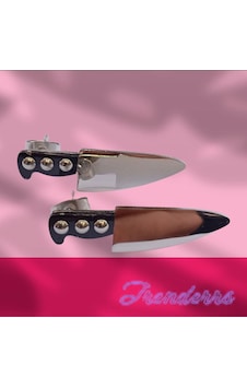 Tezzgelsin Unisex Hipoalerjenik Master Chef Bıçak Model Paslanmaz Çelik Küpe Siyah - Beyaz Tezzgelsin Unisex Hipoalerjenik Master Chef Bıçak Model Paslanmaz Çelik Küpe Siyah - Beyaz