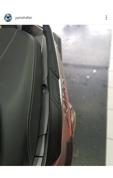 Yamaha Xmax 2018/2024 Artçı Kauçuk Koruma Ped Yamaha Xmax 2018/2024 Artçı Kauçuk Koruma Ped