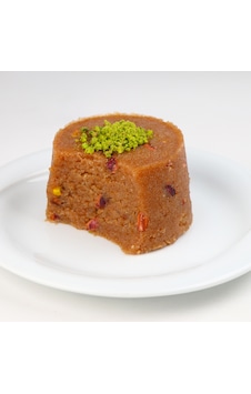 Lokum Atölyesi Klasik Antep Fıstıklı İrmik Helvası 500 G Lokum Atölyesi Klasik Antep Fıstıklı İrmik Helvası 500 G
