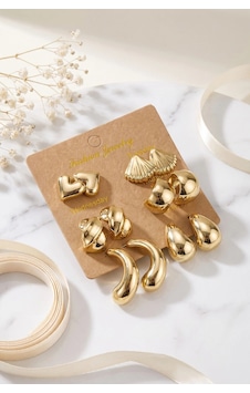 Mey İthalat Metalik Kaplama Gold Renk Ccb 6 Çift Kadın Küpe Seti Altın Mey İthalat Metalik Kaplama Gold Renk Ccb 6 Çift Kadın Küpe Seti Altın