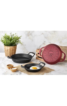 Iron Granit Döküm Yumurta Sahanı 22 CM. Iron Granit Döküm Yumurta Sahanı 22 CM.
