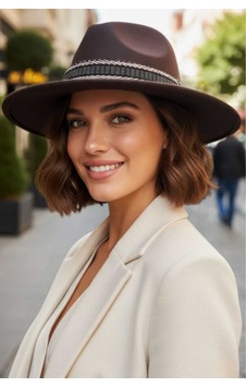 Uniquetrenders Kadın Geniş Kenarlı Bohem Tarz Şeritli Fedora Kaşe Şapka Kahverengi Uniquetrenders Kadın Geniş Kenarlı Bohem Tarz Şeritli Fedora Kaşe Şapka Kahverengi