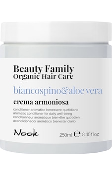 Nook Beauty Family Tüm Saçlar Için Aloe Vera Macadamia Özlü Nemlendirici Yumuşatıcı Saç Kremi 250 ML Nook Beauty Family Tüm Saçlar Için Aloe Vera Macadamia Özlü Nemlendirici Yumuşatıcı Saç Kremi 250 ML