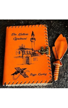 Din Kültürü Öğretmenine İsme Özel Deri Defter Din Kültürü Öğretmenine İsme Özel Deri Defter