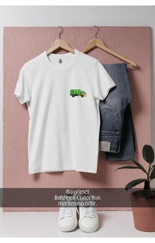 Bahriyeli Collection Oversize Geri Dönüşüm Kamyonu Cep Tasarımlı Unisex T-shirt Beyaz Bahriyeli Collection Oversize Geri Dönüşüm Kamyonu Cep Tasarımlı Unisex T-shirt Beyaz