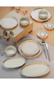 Aryıldız Ar248928 Sc Amber Platin Kahvaltı Takımı 32 Parça Gümüş Aryıldız Ar248928 Sc Amber Platin Kahvaltı Takımı 32 Parça Gümüş