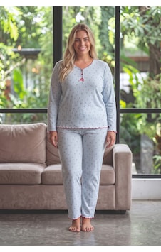 Seboteks Raporlu İnterlok Kumaş Yakası Düğmeli Kışlık Büyük Beden Kadın Pijama Takımı 2900 Mavi Seboteks Raporlu İnterlok Kumaş Yakası Düğmeli Kışlık Büyük Beden Kadın Pijama Takımı 2900 Mavi