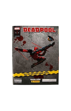 Panini Marvel Deadpool Çıkartma Albümü Ve Mini Çizgi Roman Seti Panini Marvel Deadpool Çıkartma Albümü Ve Mini Çizgi Roman Seti
