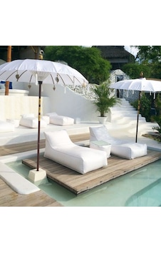 Şezlong Armut Yatağı London Sunbed 2+1 Tam Set Beyaz Şezlong Armut Yatağı London Sunbed 2+1 Tam Set Beyaz