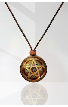 Pentagram Yıldız Ahşap Kolye N11.34590 Pembe Pentagram Yıldız Ahşap Kolye N11.34590 Pembe