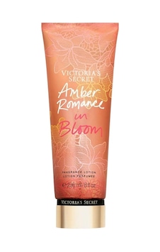 Victoria's Secret Amber Romance In Bloom Fragrance Lotion 236 Ml Kadın Vücut Losyonu Victoria's Secret Amber Romance In Bloom Fragrance Lotion 236 Ml Kadın Vücut Losyonu