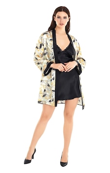 Aria's Closet Özel Tasarım Saten Emprime Baskılı İkili Kısa Sabahlık Siyah Gecelik Takımı Görsel Aria's Closet Özel Tasarım Saten Emprime Baskılı İkili Kısa Sabahlık Siyah Gecelik Takımı Görsel