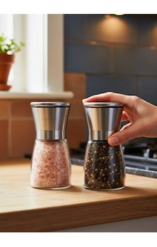 2'li Mini Set: 13 Cm Cam Ve Çelik Tuz Karabiber Değirmeni Modern Kahvaltı Ve Sunum Takımı Gümüş 2'li Mini Set: 13 Cm Cam Ve Çelik Tuz Karabiber Değirmeni Modern Kahvaltı Ve Sunum Takımı Gümüş