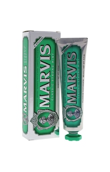 Marvis Diş Macunu 85ml Classic Strong Mint - Klasik Yeşil Marvis Diş Macunu 85ml Classic Strong Mint - Klasik Yeşil