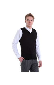 Hatemoğlu Siyah Regular Fit Düz V Yaka Yün Triko Süveter Siyah Hatemoğlu Siyah Regular Fit Düz V Yaka Yün Triko Süveter Siyah
