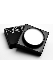 Nars Pro-Prime Skin Smoothong Face Prep Base Nars Pro-Prime Skin Smoothong Face Prep Base