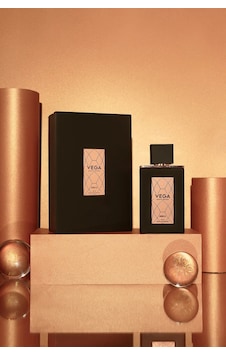 Vega Unisex Extrait De Perfume 90ml Odunsu Vega Unisex Extrait De Perfume 90ml Odunsu