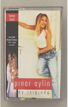 Pınar Aylin Ay Işığında Kaset Pınar Aylin Ay Işığında Kaset