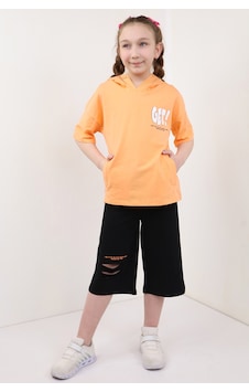 Toontoy Kids Toontoy Kız Çocuk 2'li Takım Baskılı Kapüşonlu Cepli T-shirt & Beli Lastikli Kapri Şort - Lazer Kesim Detaylı Turuncu