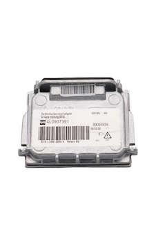 130732915301 BMW E92 2006-2010 XENON FAR BEYNİ 130732915301 BMW E92 2006-2010 XENON FAR BEYNİ