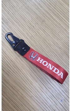 Honda Kırmızı Bez Kumaş Anahtarlık Honda Kırmızı Bez Kumaş Anahtarlık