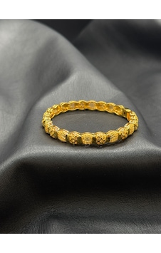 Paslanmaz Çelik Desenli Gold Bileklik Altın