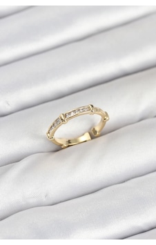 Pirinç Gold Renk Kemik Model Zirkon Taşlı Kadın Yüzük Diğer Pirinç Gold Renk Kemik Model Zirkon Taşlı Kadın Yüzük Diğer