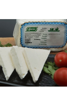 Amesia Tam Yağlı Beyaz Peynir 600 G Amesia Tam Yağlı Beyaz Peynir 600 G
