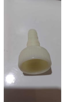 Bataryaya Hortum Takma Ucu Rekoru Plastik Dış Dişli 3/4 İnç Bataryaya Hortum Takma Ucu Rekoru Plastik Dış Dişli 3/4 İnç