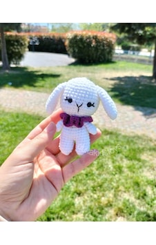 Mor Yakalıklı Beyaz Tavşan Anahtarlık Aksesuar Amigurumi Dukakids Mor Yakalıklı Beyaz Tavşan Anahtarlık Aksesuar Amigurumi Dukakids