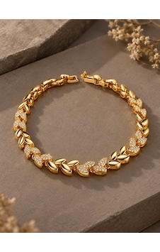 Gold Renk Pirinç Zirkon Taşlı Başak Model Kadın Bileklik Çok renkli Gold Renk Pirinç Zirkon Taşlı Başak Model Kadın Bileklik Çok renkli