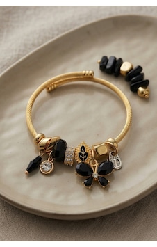 Siyah Kelebek Model Charmlı Bileklik - Lisinya Çok Renkli 65487716 Siyah Kelebek Model Charmlı Bileklik - Lisinya Çok Renkli 65487716