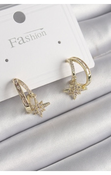 Tua Moda Pirinç Gold Renk Zirkon Taşlı Halka Model Yıldız Detay Kadın Küpe Çok Renkli Tua Moda Pirinç Gold Renk Zirkon Taşlı Halka Model Yıldız Detay Kadın Küpe Çok Renkli