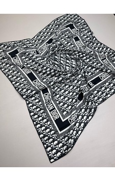 Şalcı Eşarp Dior İthal Twil İpek Eşarp 90x90 Siyah Şalcı Eşarp Dior İthal Twil İpek Eşarp 90x90 Siyah