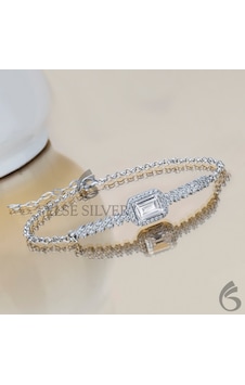 Pırlanta Modeli Baget Taşlı Gümüş Bileklik N11.35127 Pırlanta Modeli Baget Taşlı Gümüş Bileklik N11.35127