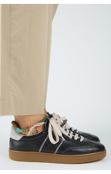 Manijero Krahe Pesci Kadın Hakiki Deri Üç Ayrı Alternatif Bağcıklı Siyah Sneakers Manijero Krahe Pesci Kadın Hakiki Deri Üç Ayrı Alternatif Bağcıklı Siyah Sneakers