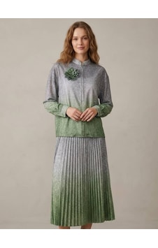 Crystalia Çiçek Aplikeli Organze İpek Pliseli Etekli İkili Takım Gri - Yeşil Crystalia Çiçek Aplikeli Organze İpek Pliseli Etekli İkili Takım Gri - Yeşil