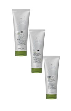 Feet Up Expert /çatlak Topuklar İçin Ayak Kremi 75 Ml 3 Adet Feet Up Expert /çatlak Topuklar İçin Ayak Kremi 75 Ml 3 Adet