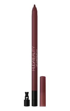 Huda Beauty Lip Contour 2.0 Very Berry Dudak Kalemi Huda Beauty Lip Contour 2.0 Very Berry Dudak Kalemi