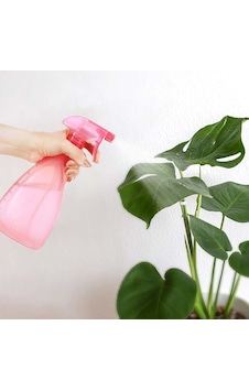 2 Sprey Modlu Mutfak Banyo Bitki Bakımı İçin Çok Amaçlı Spreyli Şişe 700 Ml Standart 2 Sprey Modlu Mutfak Banyo Bitki Bakımı İçin Çok Amaçlı Spreyli Şişe 700 Ml Standart