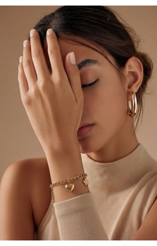 Kadın Çelik Gold Kalp Ve Yonca Figürlü Zincir Bileklik - Modern Tasarım Figürlü Bileklik